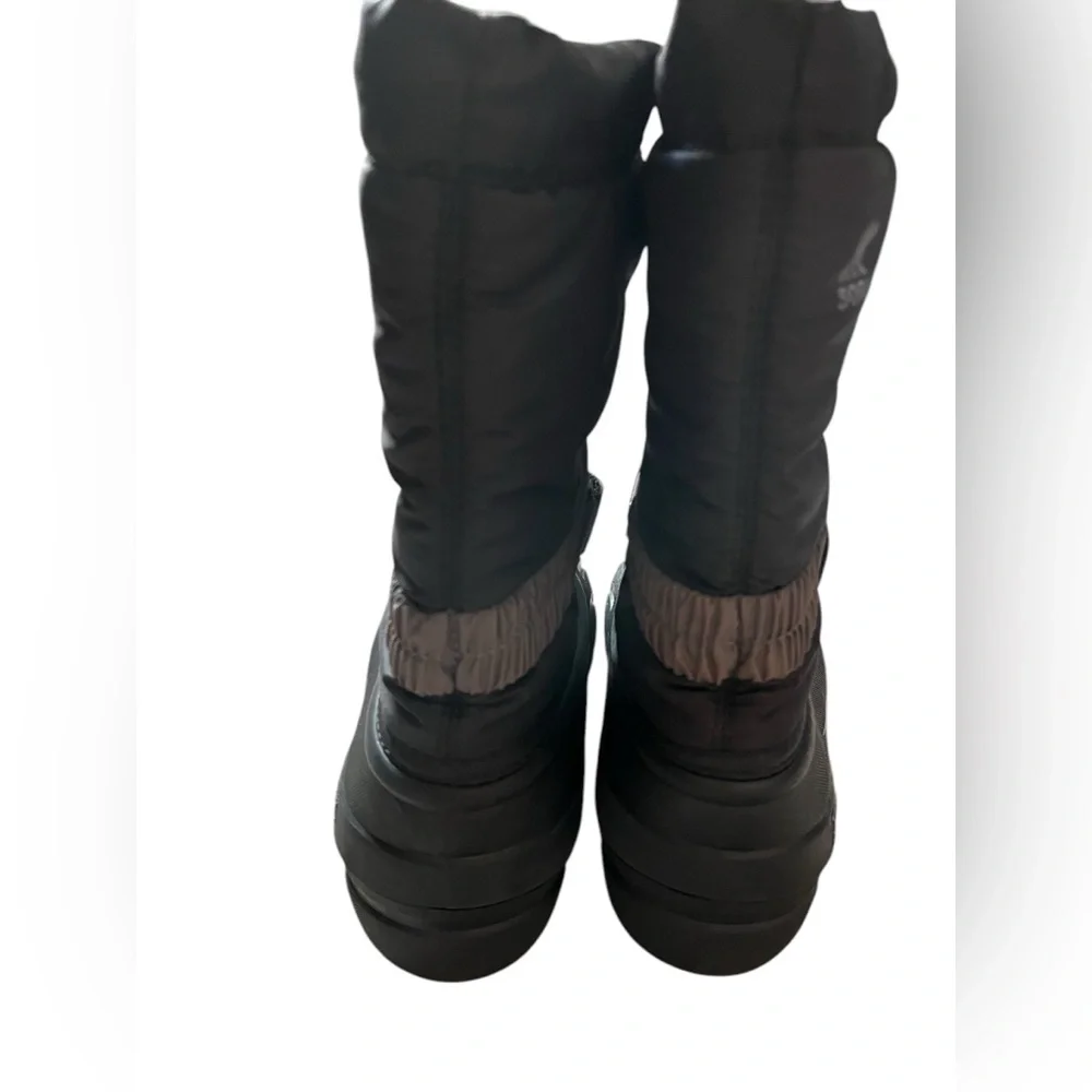 Sorel Flurry Snow Boots Black Gray Winter Lined YOUTH‎ 4 Black INSULATED warm✅